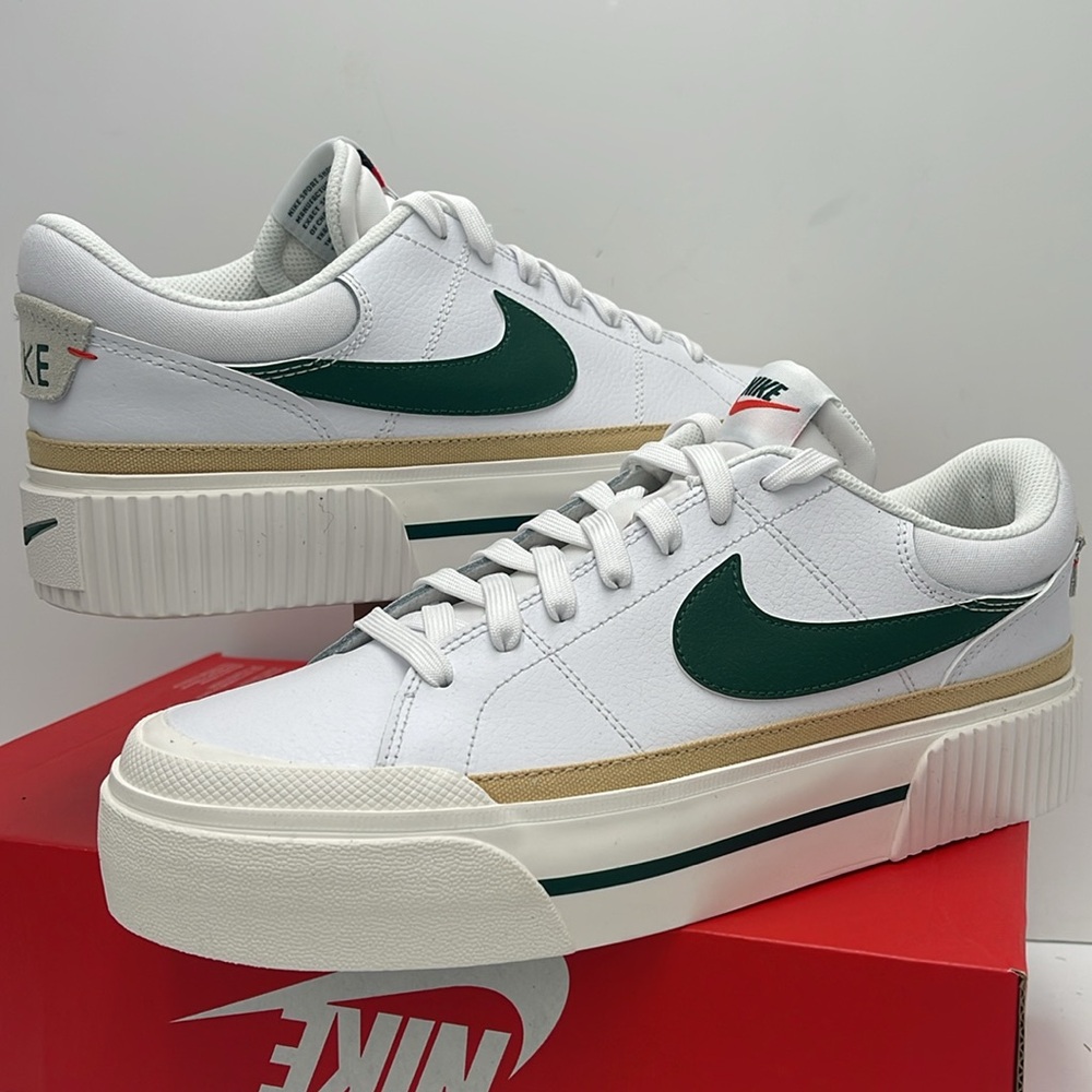Nike WMNS Court Legacy Lift
Platforms 
White/Sail/Sesame/Fir
Style DM7590-107 - Picture 11 of 16